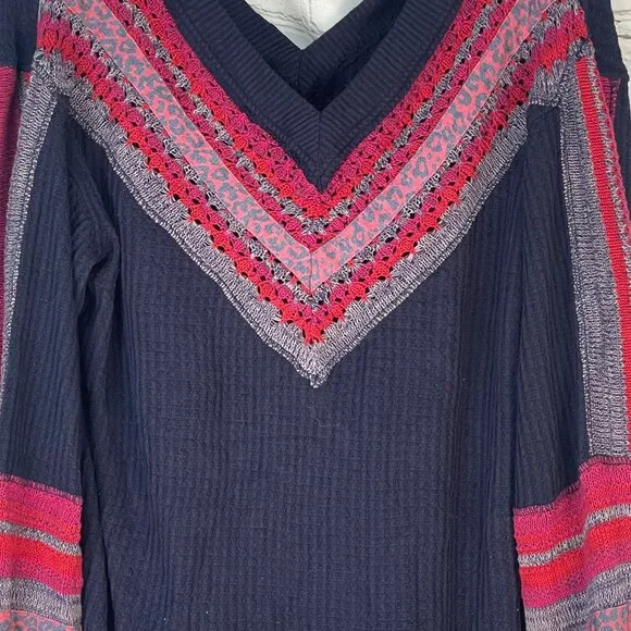 Free People V neck ribbed long sleeve. Size XS - Picture 2 of 5